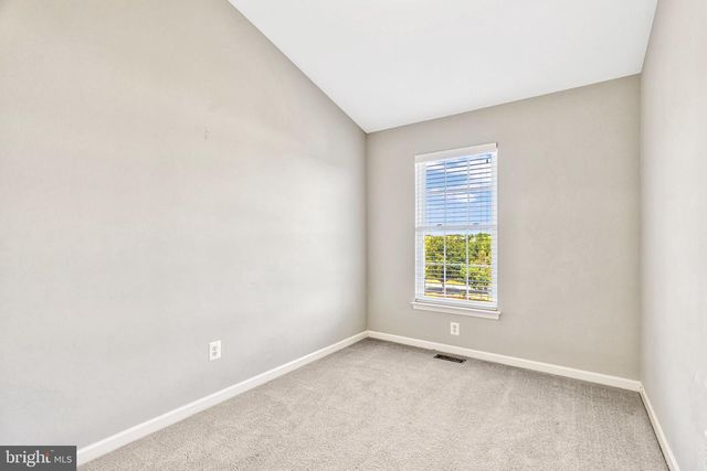 25368 SHIPLEY TER, Chantilly, VA 20152