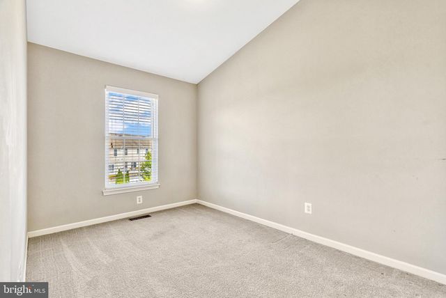25368 SHIPLEY TER, Chantilly, VA 20152