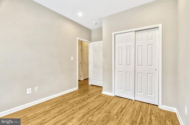 25368 SHIPLEY TER, Chantilly, VA 20152