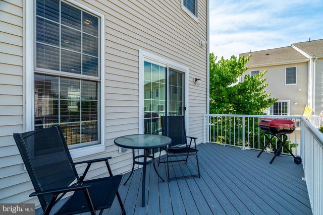 25368 SHIPLEY TER, Chantilly, VA 20152