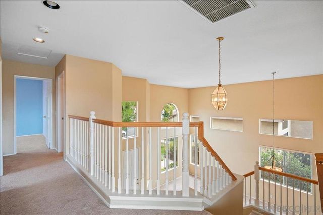 546 Calle Capistrano, San Marcos, CA 92069