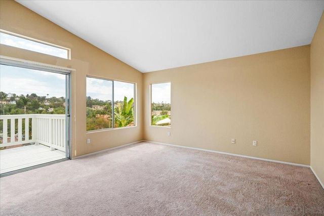 546 Calle Capistrano, San Marcos, CA 92069