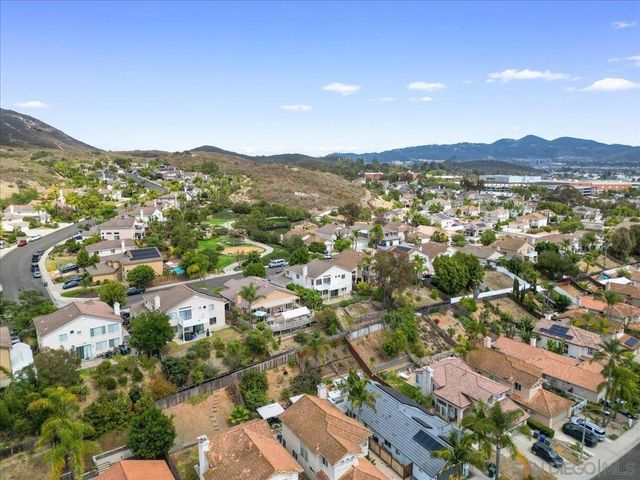 546 Calle Capistrano, San Marcos, CA 92069