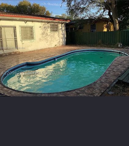 4824 NW 15th Ct, Miami, FL 33142