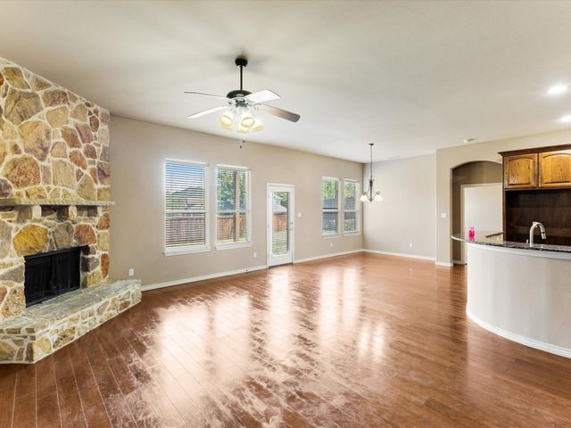 1208 Catherine Lane, Burleson, TX 76028