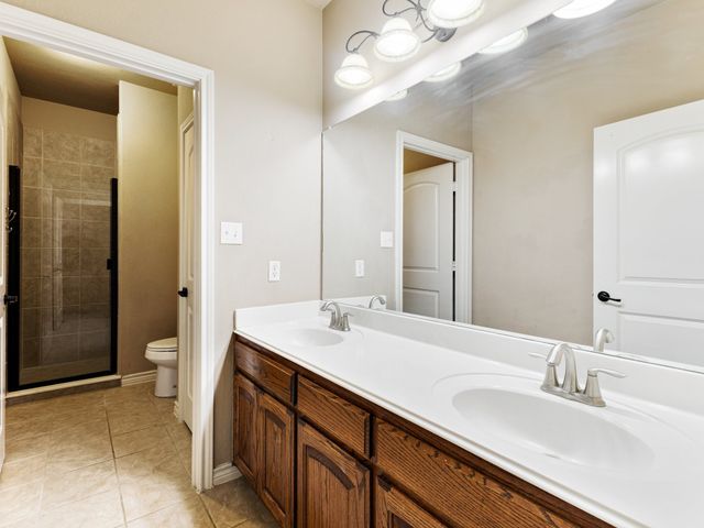 1208 Catherine Lane, Burleson, TX 76028