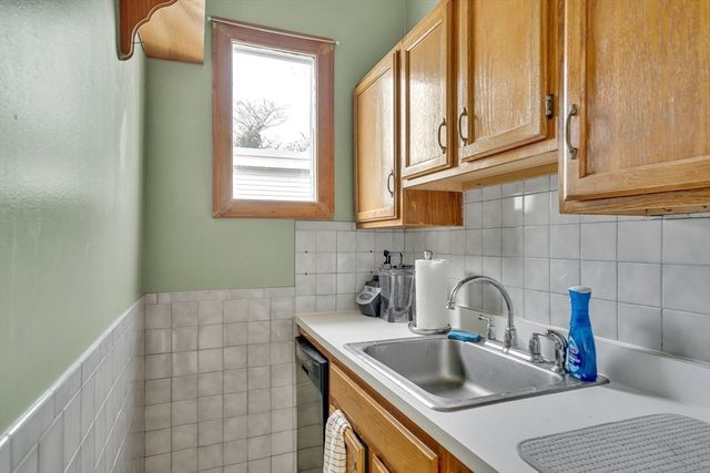 377-379 Cardinal Medeiros Ave, Cambridge, MA 02141