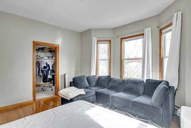 377-379 Cardinal Medeiros Ave, Cambridge, MA 02141