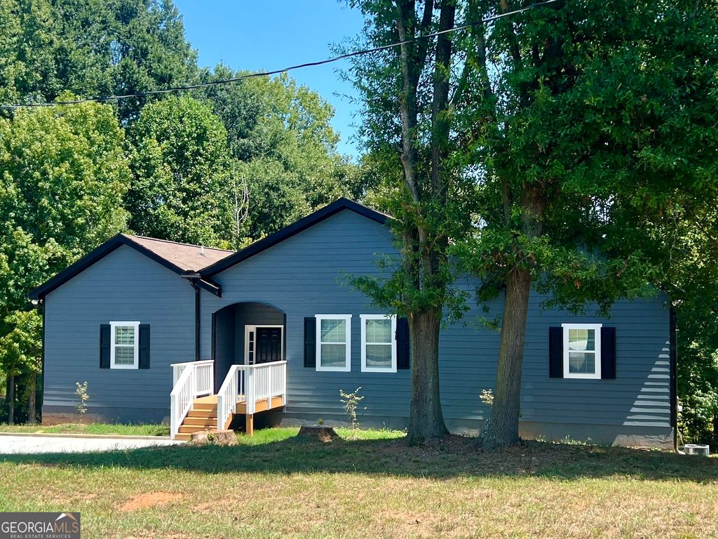 599 Chambers Road, Commerce, GA 30530 — exterior