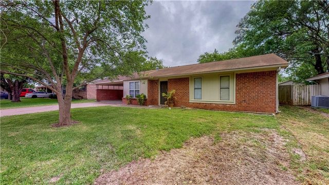 1108 Forest Glen Court, Bryan, TX 77803