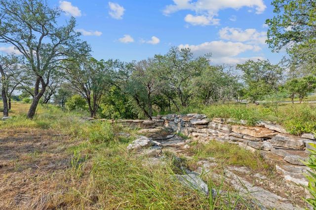 100 & 200 Contrails WAY, Spicewood, TX 78669