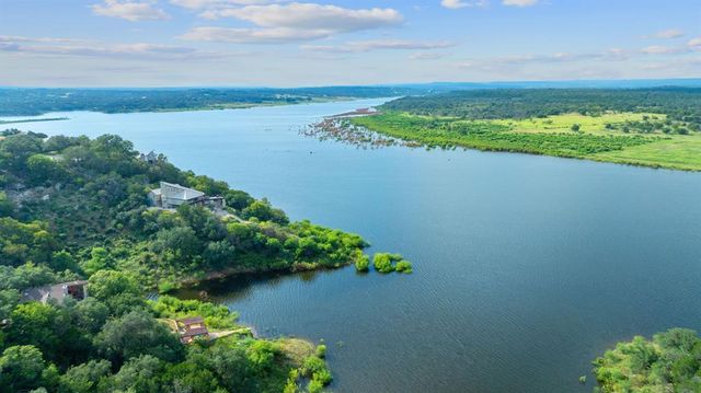 100 & 200 Contrails WAY, Spicewood, TX 78669