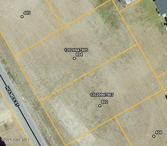 802 Holmes Street, Clinton, NC 28328