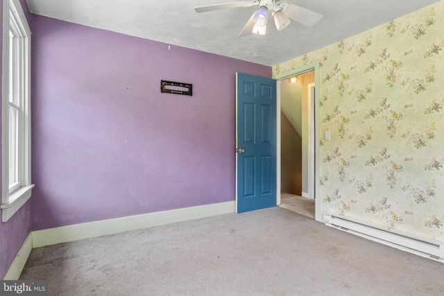 3215 HIGH ST, Emigsville, PA 17318