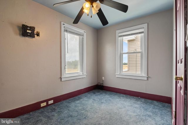 3215 HIGH ST, Emigsville, PA 17318