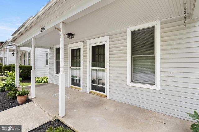 3215 HIGH ST, Emigsville, PA 17318