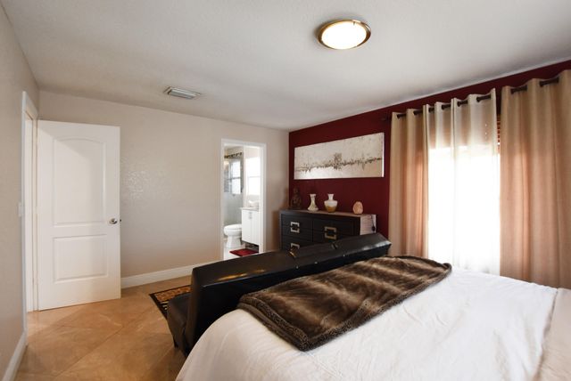 1371 Woodcrest Road W, West Palm Beach, FL 33417