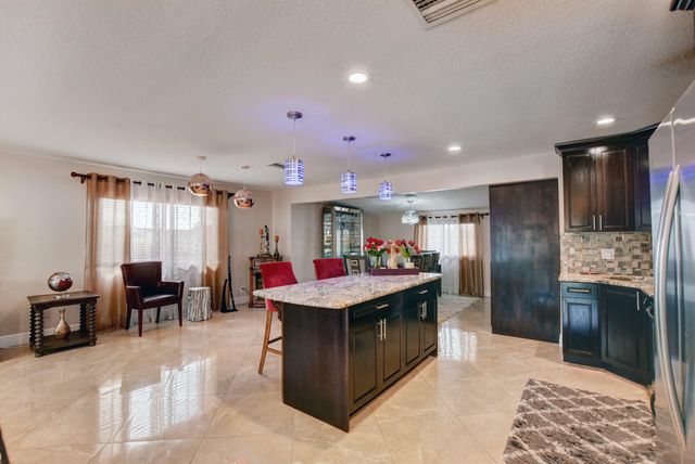 1371 Woodcrest Road W, West Palm Beach, FL 33417