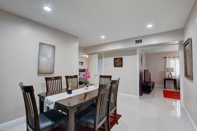 1371 Woodcrest Road W, West Palm Beach, FL 33417