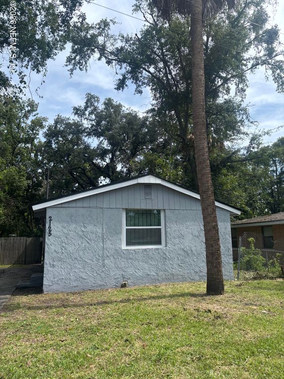2125 MOREHOUSE Road, Jacksonville, FL 32209