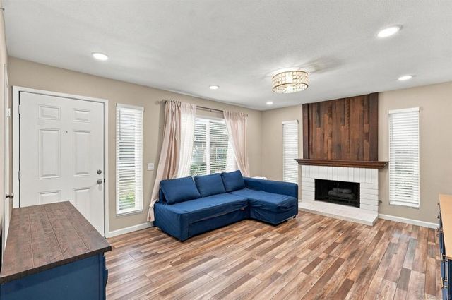 10649 Caminito Duro, San Diego, CA 92126