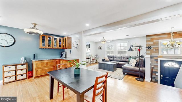 125 DICKENS LN, Felton, DE 19943