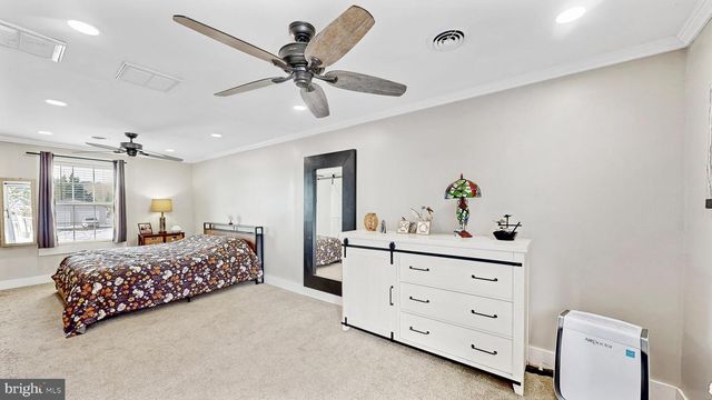 125 DICKENS LN, Felton, DE 19943