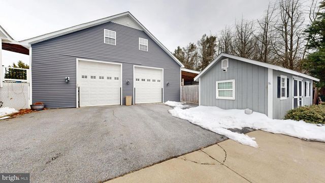 125 DICKENS LN, Felton, DE 19943