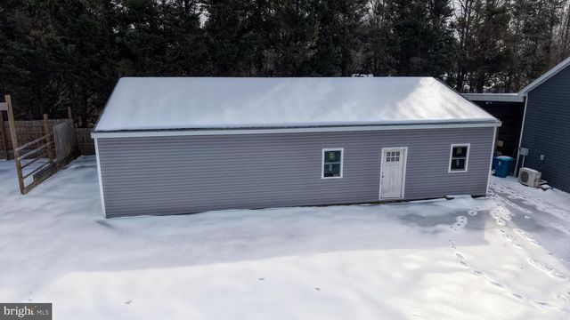 125 DICKENS LN, Felton, DE 19943