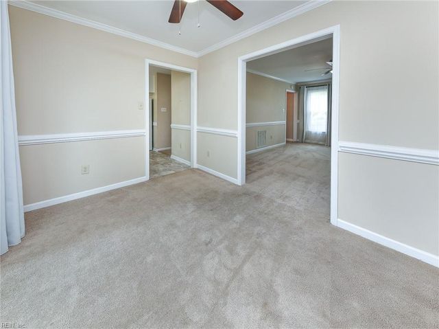 973 Banks LN, Newport News, VA 23608