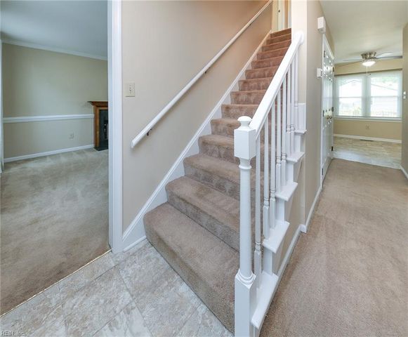 973 Banks LN, Newport News, VA 23608