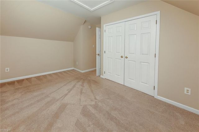 973 Banks LN, Newport News, VA 23608