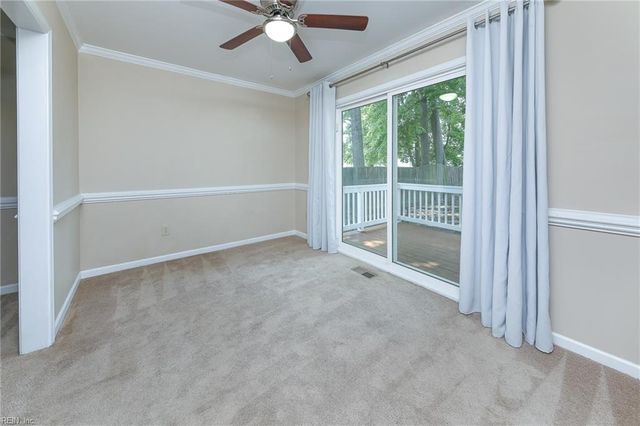 973 Banks LN, Newport News, VA 23608