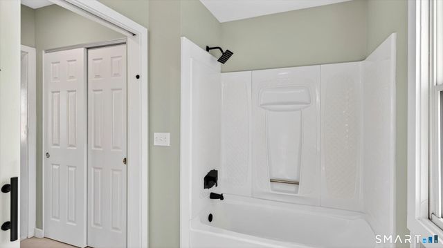 56 West Street, Bolton, CT 06043