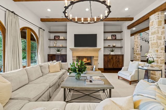 545 W Highland Street, Southlake, TX 76092