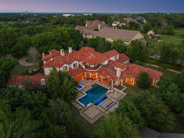 545 W Highland Street, Southlake, TX 76092