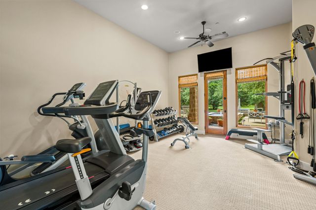 545 W Highland Street, Southlake, TX 76092