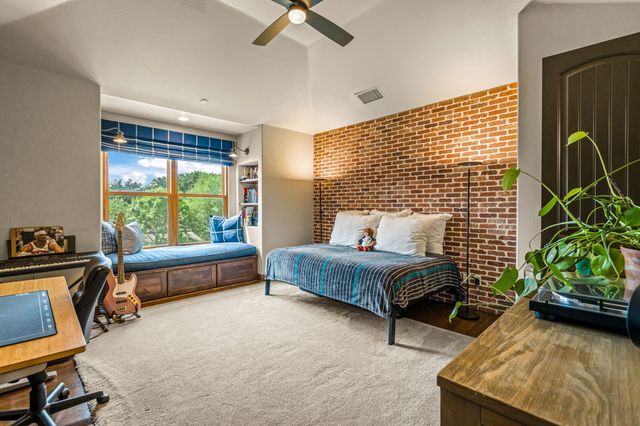 545 W Highland Street, Southlake, TX 76092