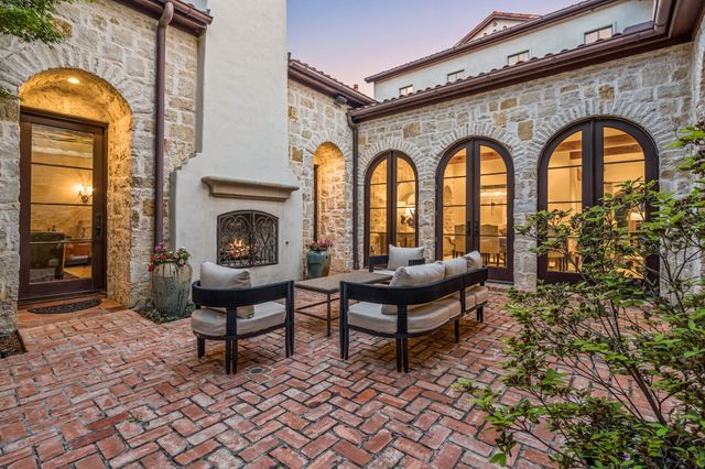 545 W Highland Street, Southlake, TX 76092