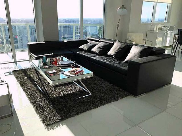 244 BISCAYNE BL 3408, Miami, FL 33132