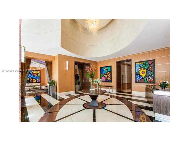 244 BISCAYNE BL 3408, Miami, FL 33132