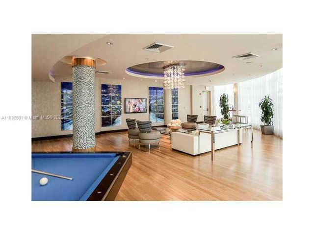 244 BISCAYNE BL 3408, Miami, FL 33132