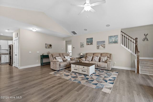 518 Toms Creek Road, Rocky Point, NC 28457