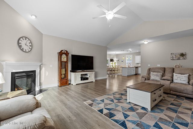 518 Toms Creek Road, Rocky Point, NC 28457