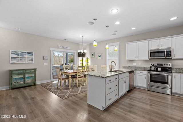 518 Toms Creek Road, Rocky Point, NC 28457