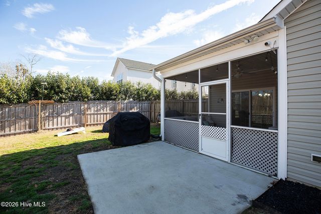 518 Toms Creek Road, Rocky Point, NC 28457