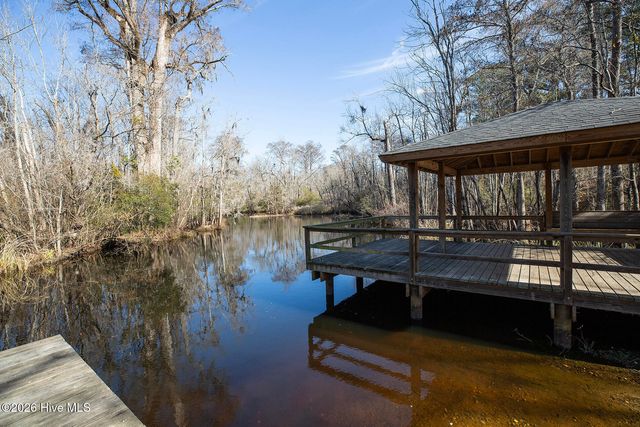 518 Toms Creek Road, Rocky Point, NC 28457