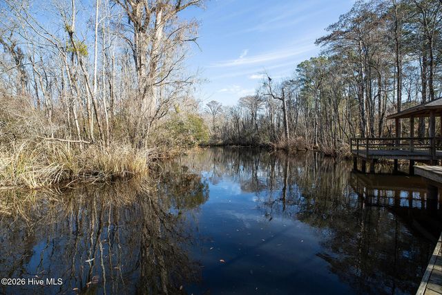 518 Toms Creek Road, Rocky Point, NC 28457