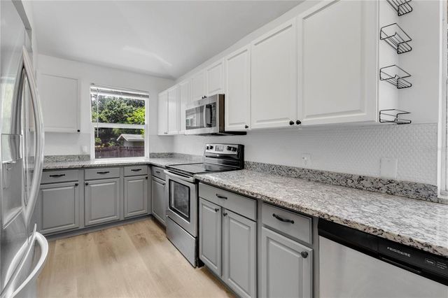 412 ROBINSON AVENUE, St Cloud, FL 34769