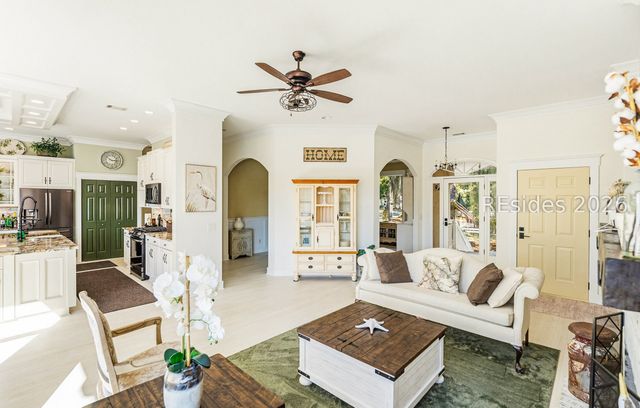 2 S Oak Forest Dr, Okatie, SC 29909